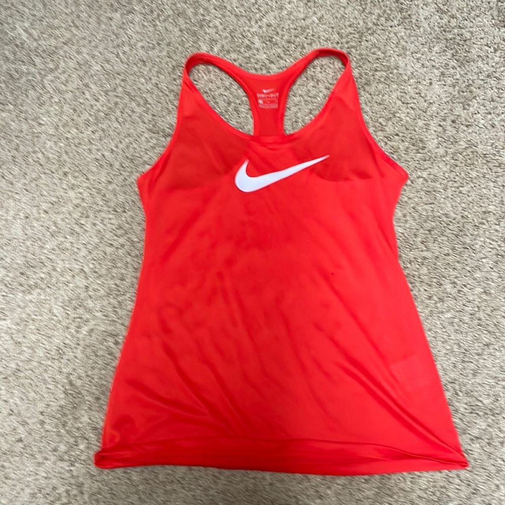 Nike drifit tank
